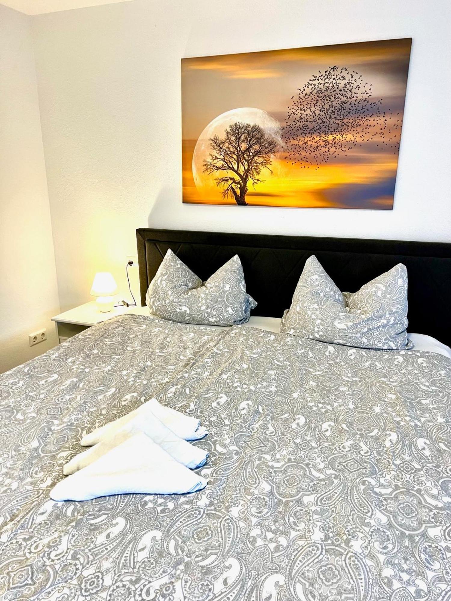 City Appartement Kueche,Bad, Parken Im Zentrum Von Равенсбург Екстериор снимка