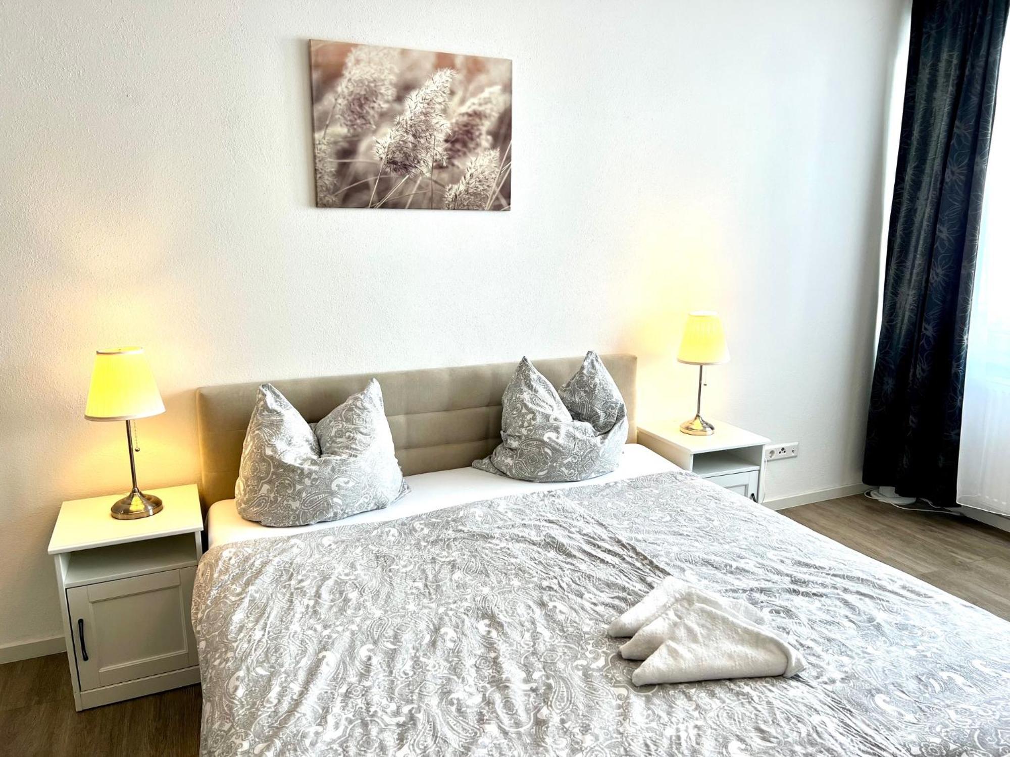 City Appartement Kueche,Bad, Parken Im Zentrum Von Равенсбург Екстериор снимка