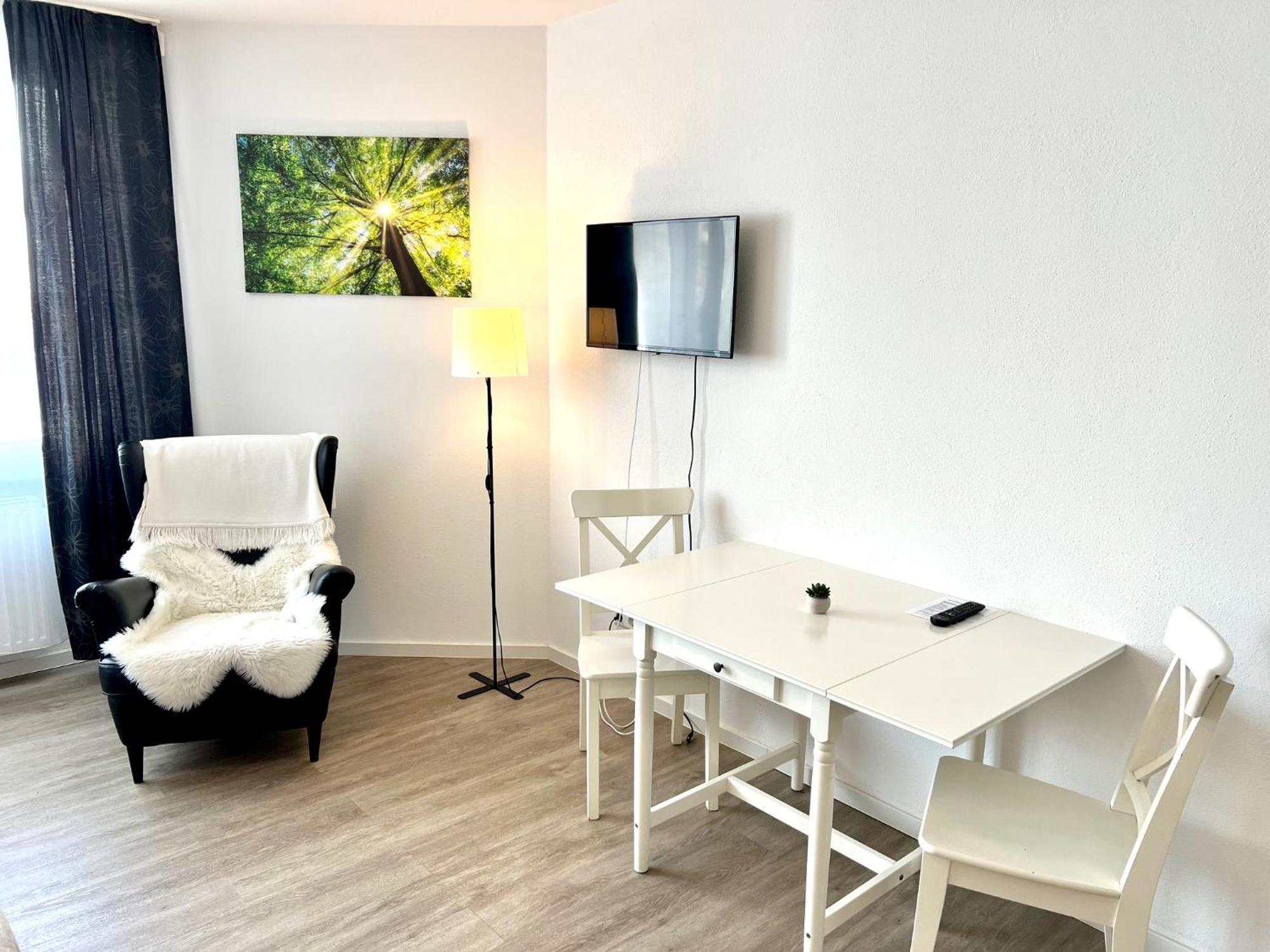 City Appartement Kueche,Bad, Parken Im Zentrum Von Равенсбург Екстериор снимка