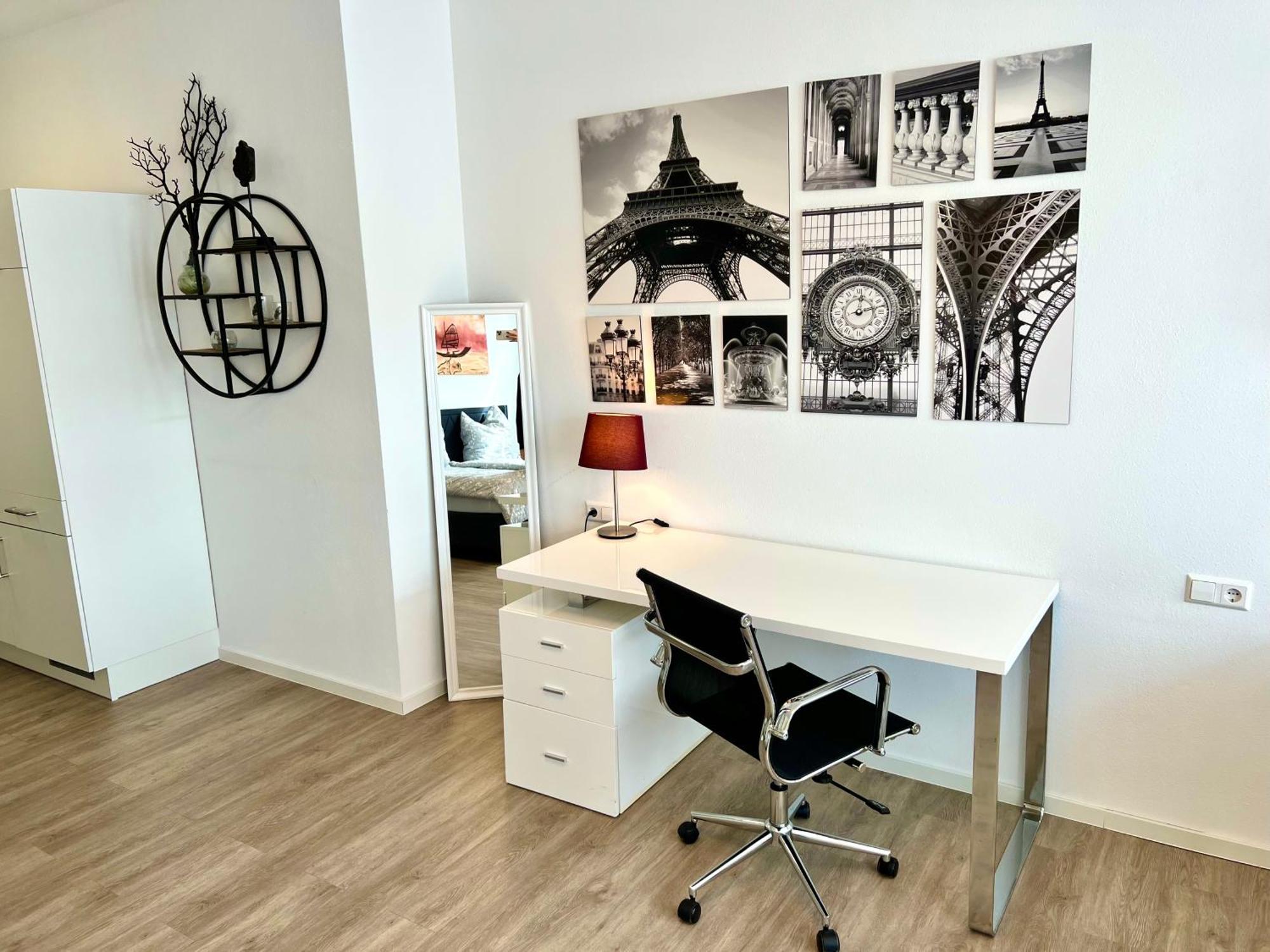 City Appartement Kueche,Bad, Parken Im Zentrum Von Равенсбург Екстериор снимка