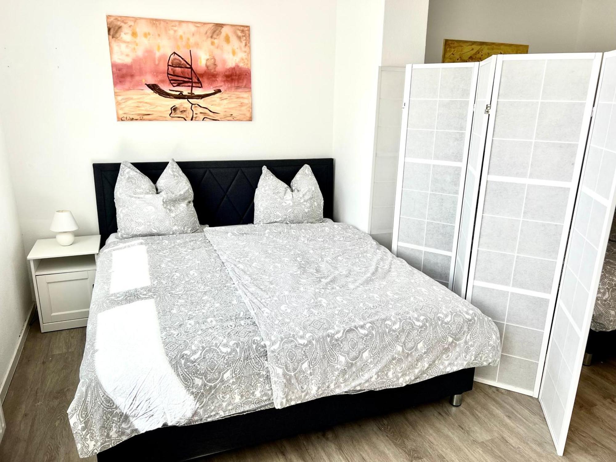 City Appartement Kueche,Bad, Parken Im Zentrum Von Равенсбург Екстериор снимка