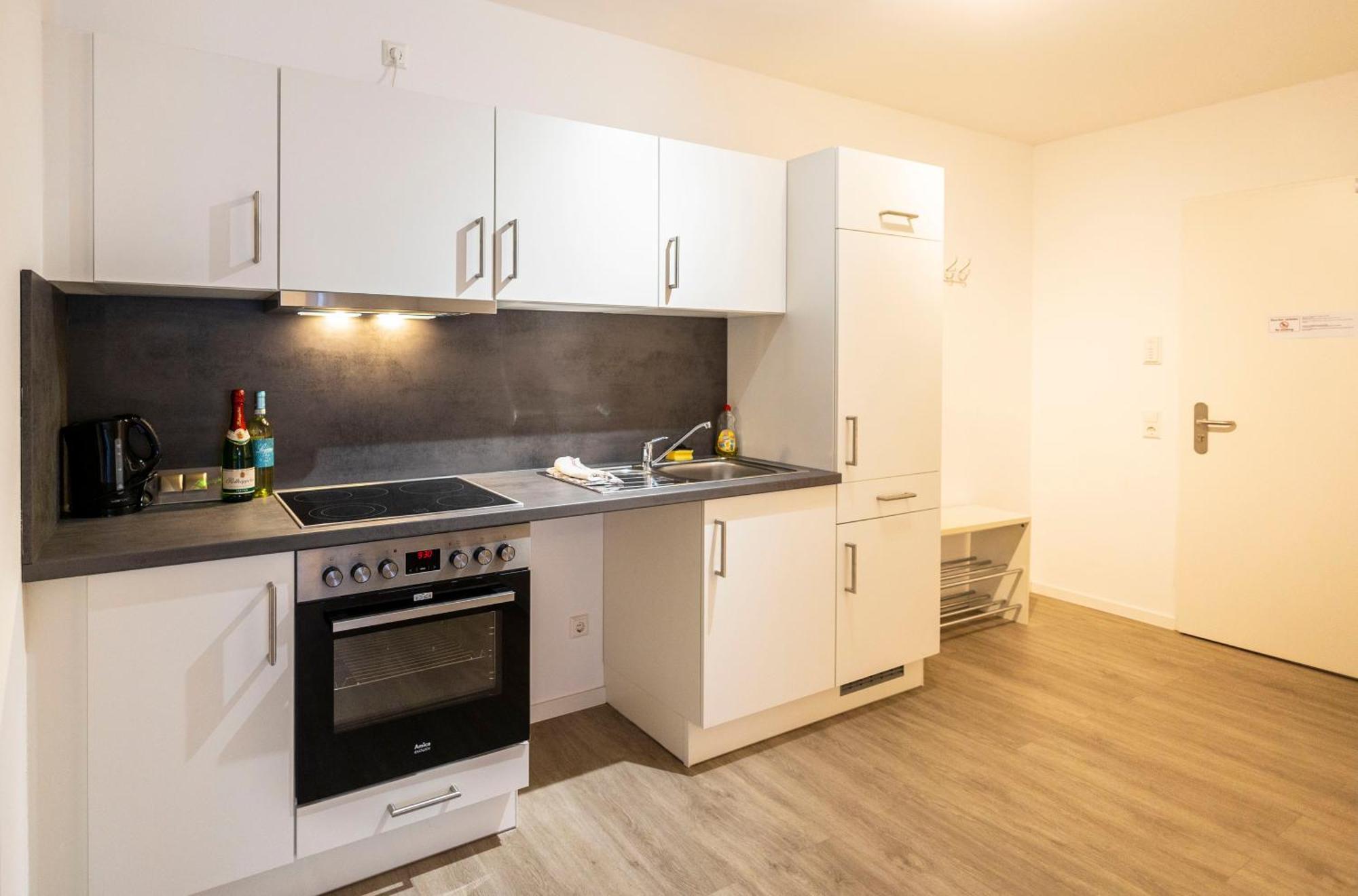 City Appartement Kueche,Bad, Parken Im Zentrum Von Равенсбург Екстериор снимка